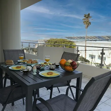 Alsalos Sea View Apartment *